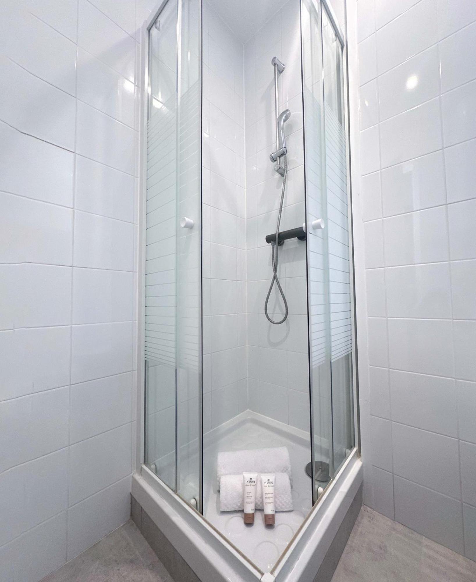 Cosy Hideaway Near Montparnasse Apartment Париж Екстериор снимка